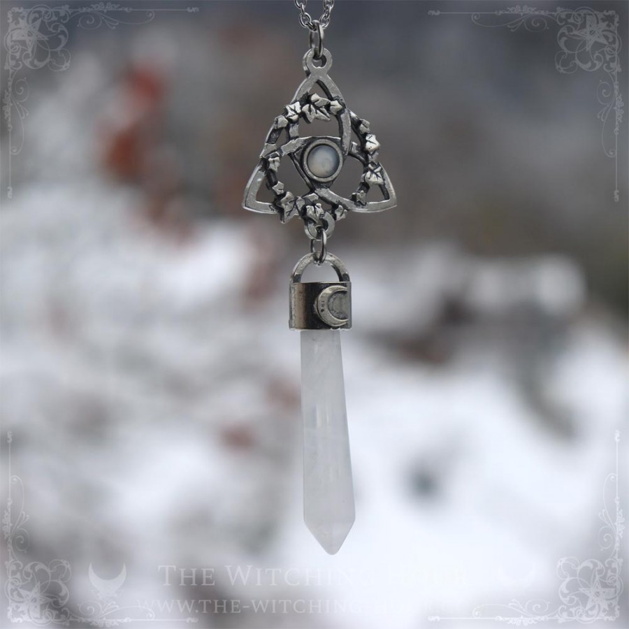 Collier pendule triquetra en pierre de lune et quartz