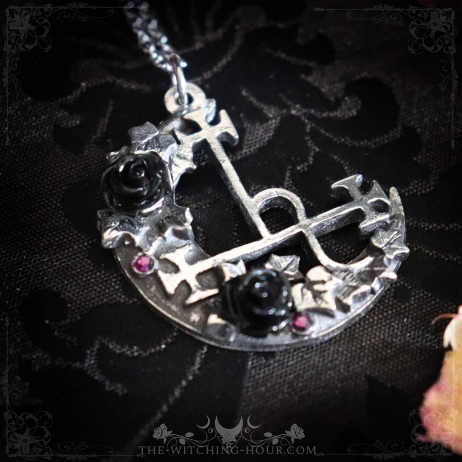 Pendentif sigil de Lilith avec roses