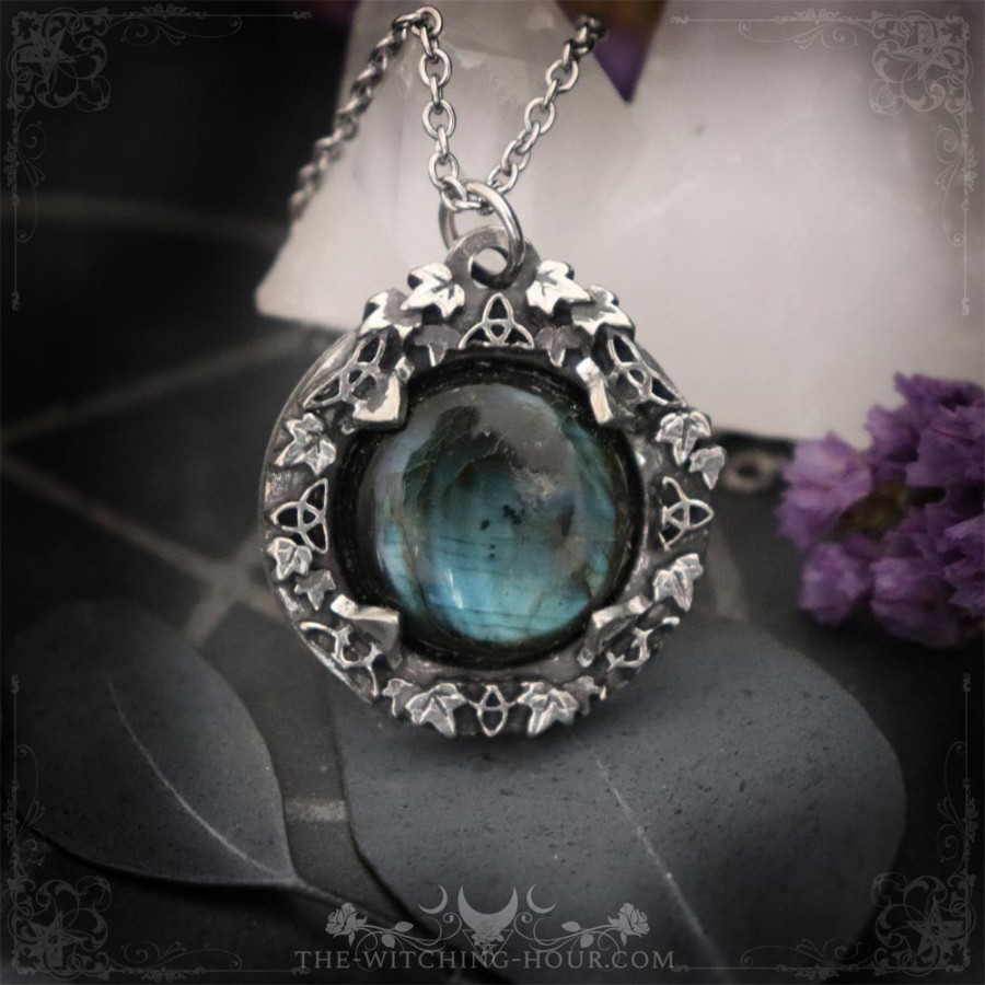 Pendentif celtique en labradorite bleue