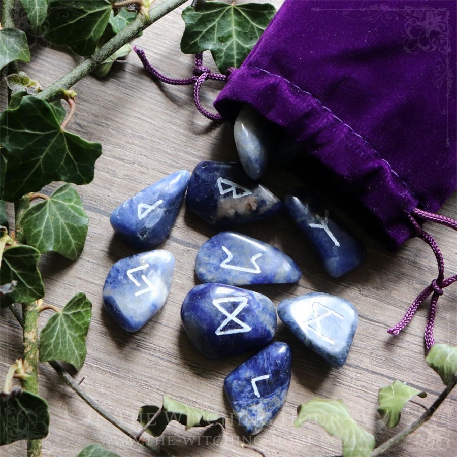 Runes en sodalite