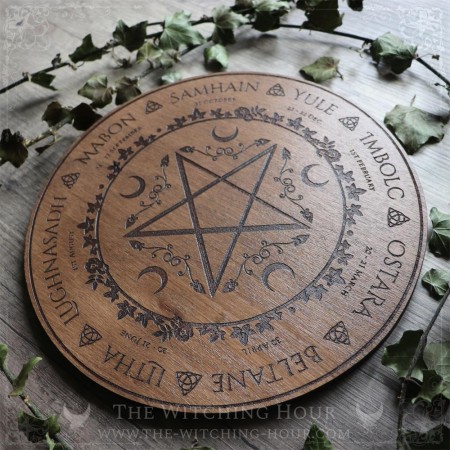 Roue de l'année pentacle Wicca