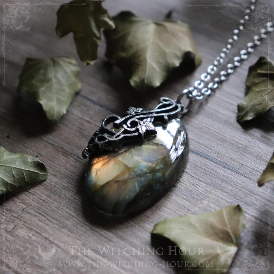 Pendentif en labradorite dorée