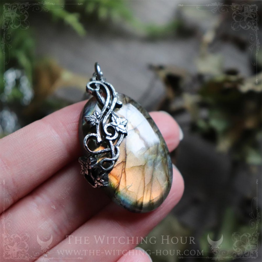 Golden labradorite pendant