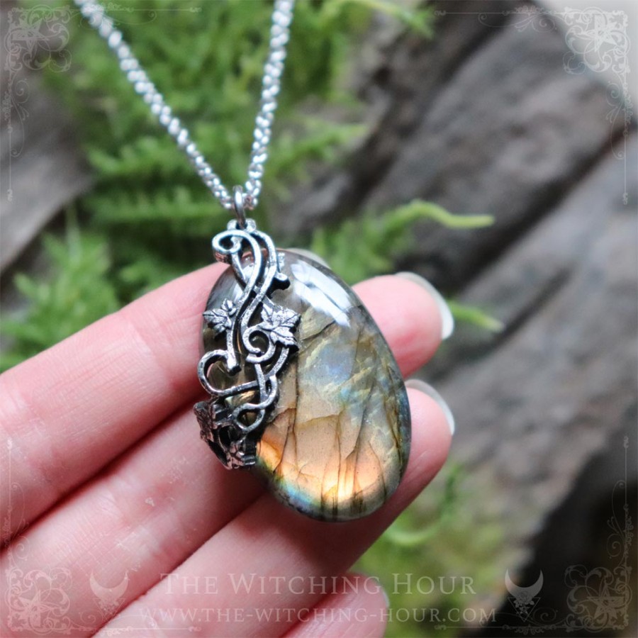 Pendentif en labradorite dorée